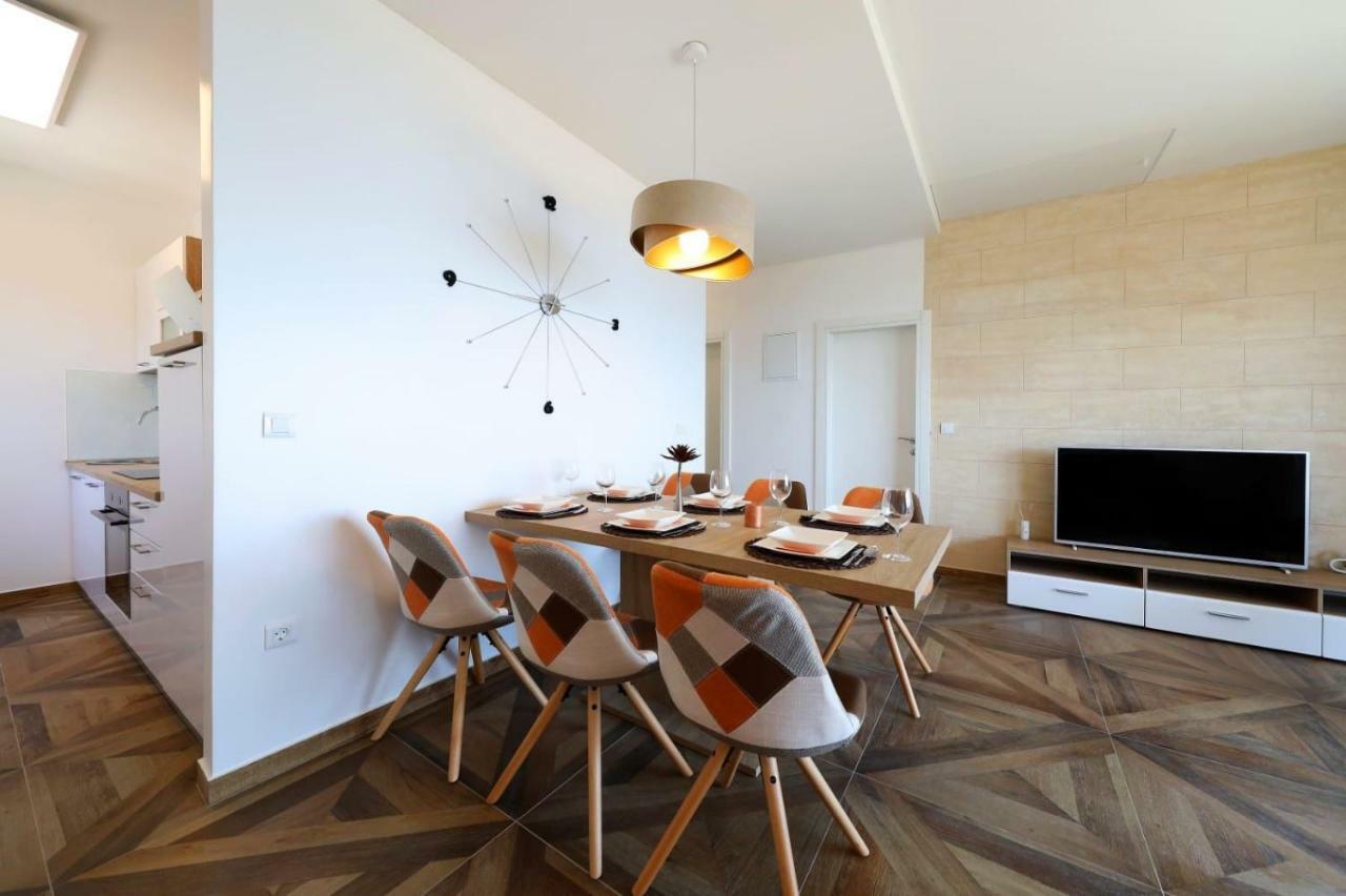Redstone Luxury Apartments Sveta Nedelja  Kültér fotó